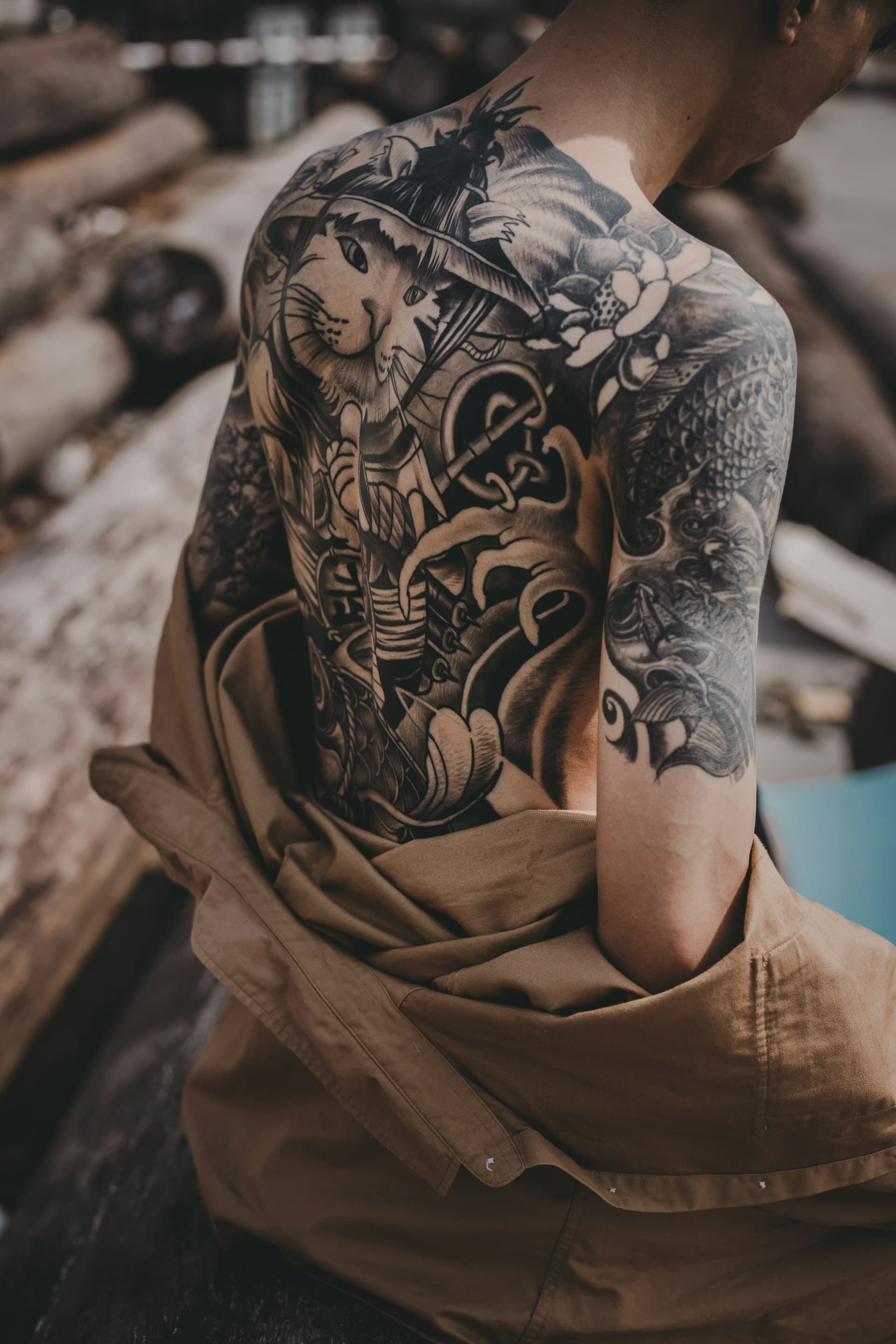 Studio tatuażu — Lewus Ink — Damian Królczyk, Mszana Dolna · ul. Piłsudskiego 8 · Beskid Wyspowy